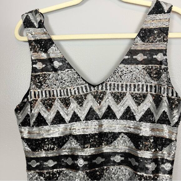One Clothing Mini Sequence Dress size M Black, Gold Silver - Picture 3 of 7